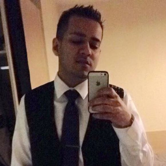 Meet your Posher, Harry - Picture 1 of 1